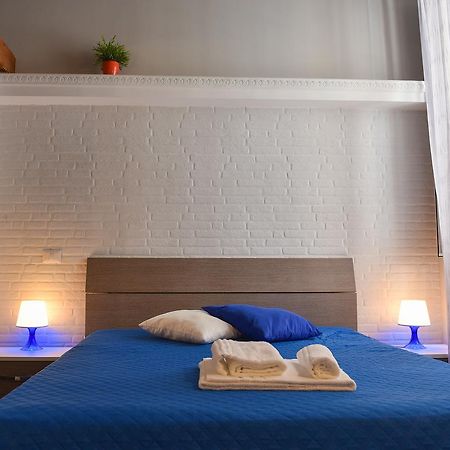 Bed and Breakfast Famigi Neapol Zewnętrze zdjęcie