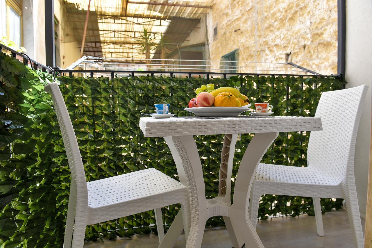 Bed and Breakfast Famigi Neapol Zewnętrze zdjęcie