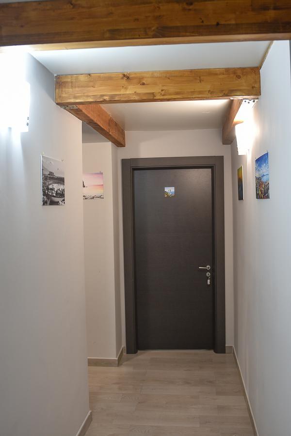 Bed and Breakfast Famigi Neapol Zewnętrze zdjęcie