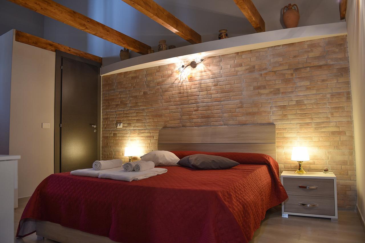 Bed and Breakfast Famigi Neapol Zewnętrze zdjęcie