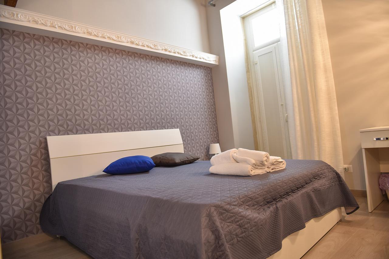 Bed and Breakfast Famigi Neapol Zewnętrze zdjęcie