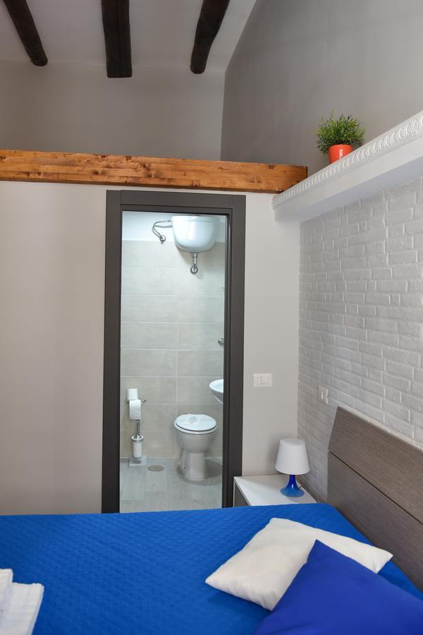 Bed and Breakfast Famigi Neapol Zewnętrze zdjęcie