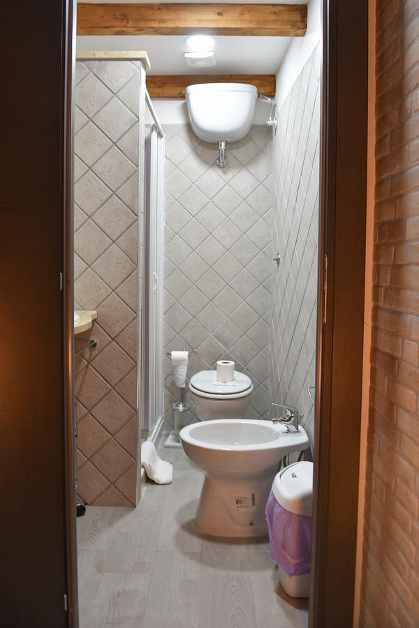 Bed and Breakfast Famigi Neapol Zewnętrze zdjęcie